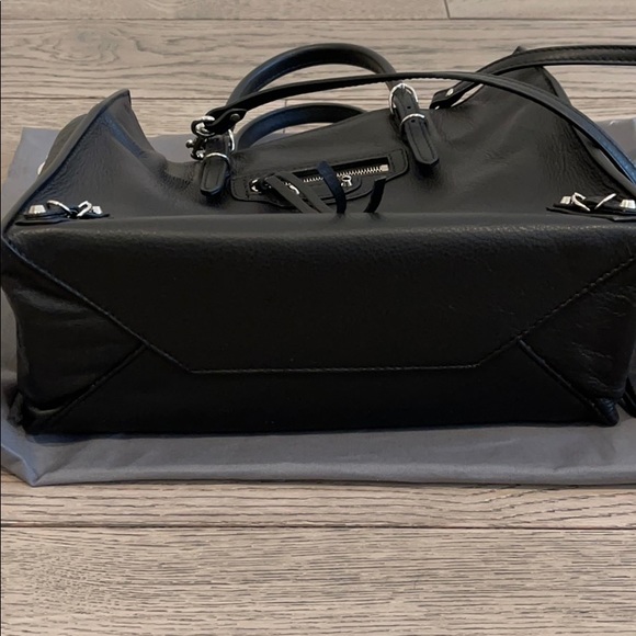 Sold-Balenciaga handbag - Picture 4 of 6